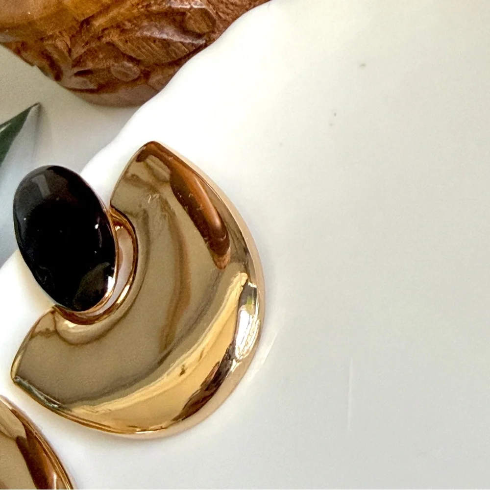 2/$30🌵 Vintage Style Gold Disc Black Earrings Arch 90’s Hoop Gift Jewelry NEW